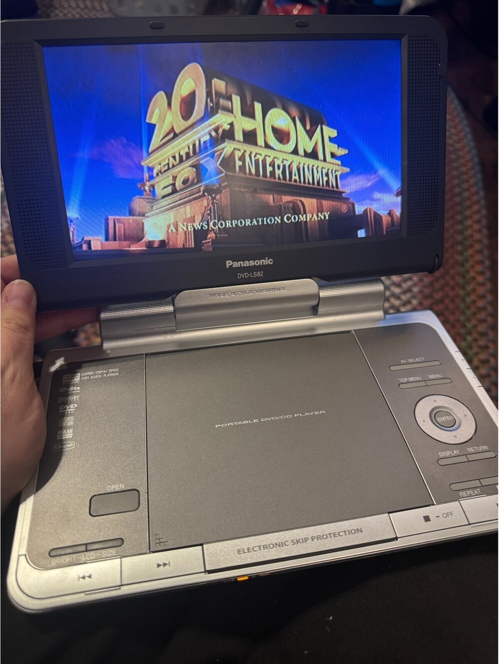 Panasonic DVD-LS82 Portable DVD Player 8.5" Screen W/ Power Cord Tested Works